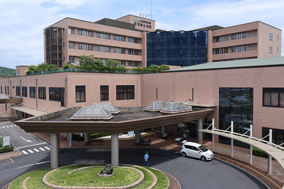 中京高が移転する東濃厚生病院＝瑞浪市土岐町で