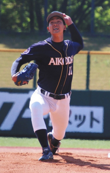 ６イニングを１失点に抑えた愛工大の鈴木敦也投手＝パロマ瑞穂球場で（谷大平撮影）