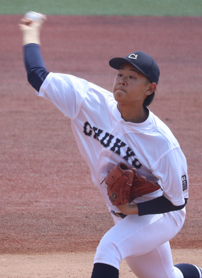 先発し８回途中３失点で今季３勝目を挙げた中京大の伊藤