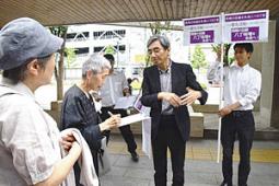 愛知産業大学長＝写真右から２人目