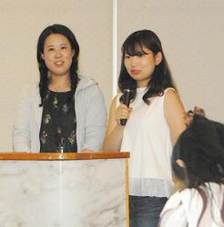 女将インターンシップの体験を基に考えたプランを発表する学生ら=蒲郡市三谷町の松風園で