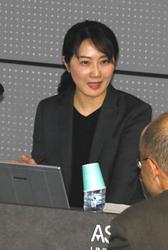 「男女関係なく互いに尊重し合える環境を築くことが大切」と話す所さん＝瑞穂市穂積で